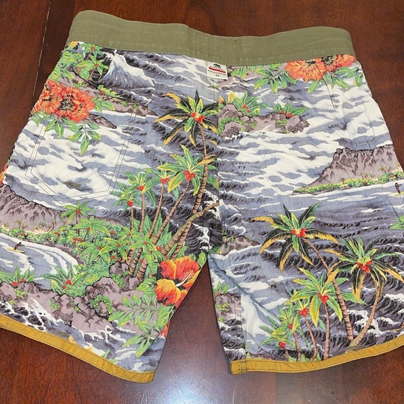 Birdwell Other - 27034 Birdwell Beach Britches 311 ALOHA board shorts gold California USA swim